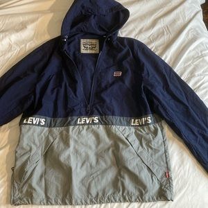 Men’s Levi’s medium quarter zip pullover windbreaker